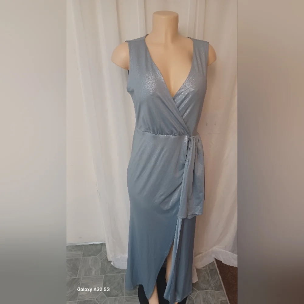 Missord  size L dresses in good condition - Picture 6 of 16